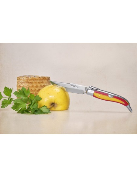 Navaja Clásica Albaceteña con hoja de 8 cm de acero inoxidable. Mango de Micarta Roja y Amarilla.